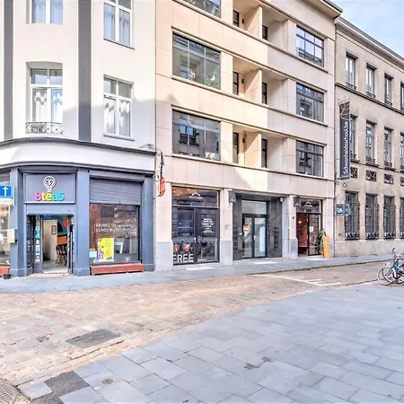 Apartamento With Rooftop Terrace In The Heart Of Amberes